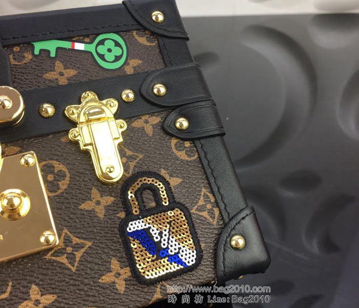 路易威登LV 頂級原單 風格活潑 新款Petite Malle手袋 Monogram帆布 印花貼飾 小旅行箱 M43992  YDH2409